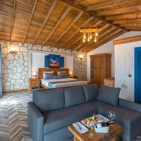 Adella Garden Marina Otel